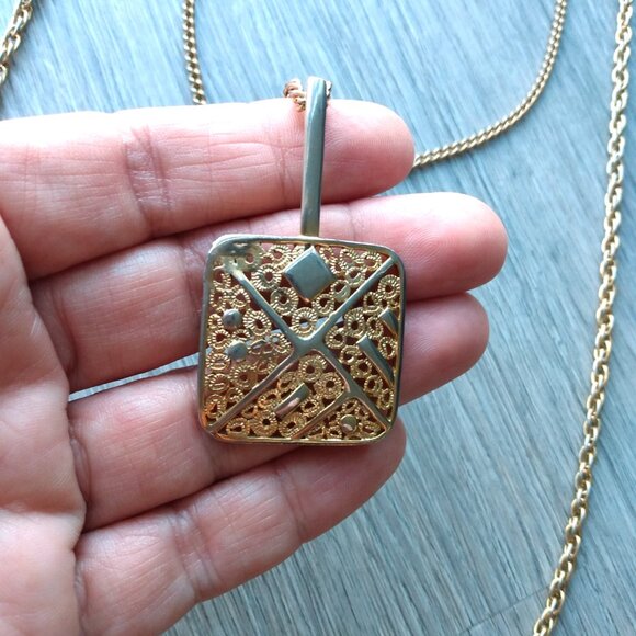 Vintage Openwork Square Pendant Necklace Double Chain Retro Jewelry - Picture 6 of 10